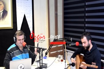 Hulusi Gökmeşe - Dünya Yansa Yorganım Yok İçinde ( Canlı Performans 2017 )