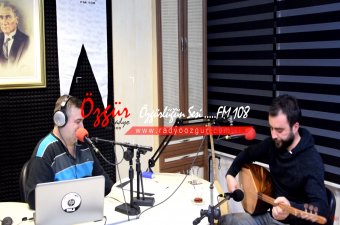 Hulusi Gökmeşe - Gördün Mü Yıllar Geçmiş ( Canlı Performans 2017 )